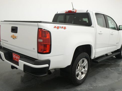 Used 2017 Chevrolet Colorado LT w/ LT Convenience Package AWD/4WD image 9
