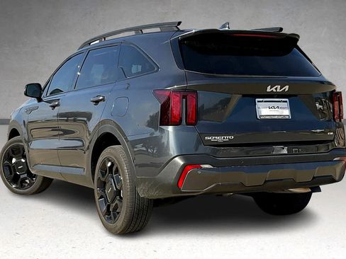 Certified 2024 Kia Sorento X-Line EX AWD/4WD image 4