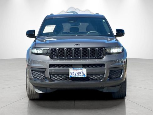 Used 2024 Jeep Grand Cherokee L Laredo image 8