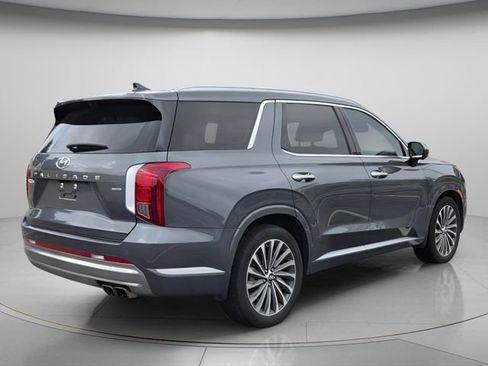 Used 2025 Hyundai Palisade Calligraphy AWD/4WD image 6