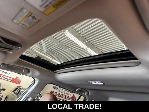 Used 2024 Subaru Outback Touring w/ Popular Package #2 AWD/4WD image 4