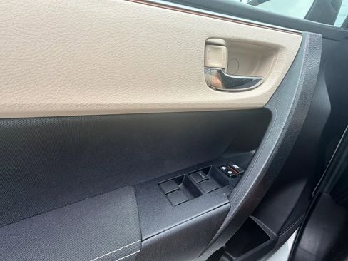 Used 2016 Toyota Corolla LE image 13