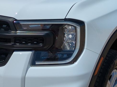 Used 2024 Ford Ranger XL w/ Trailer Tow Package RWD image 12