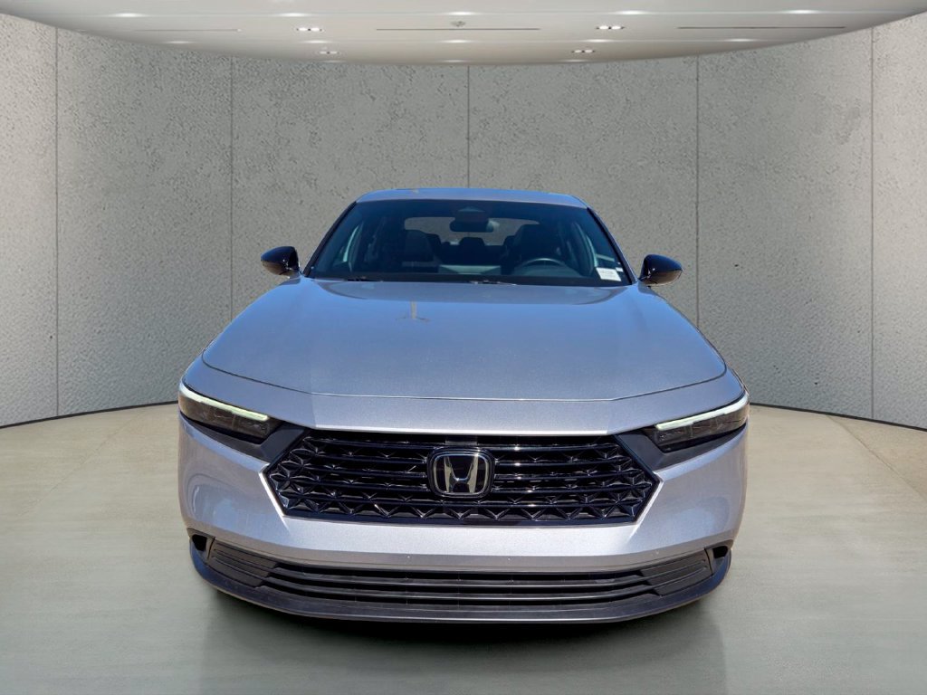 Used 2024 Honda Accord Sport image 8
