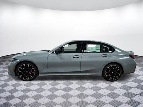 Used 2026 BMW 330i xDrive Sedan w/ M Sport Package image 2