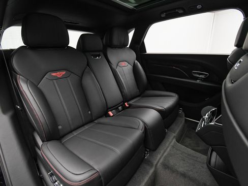 New 2024 Bentley Bentayga Extended Wheelbase image 47