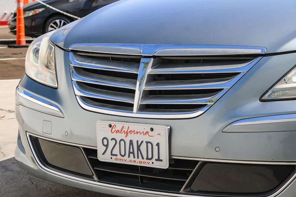 Used 2014 Hyundai Genesis 3.8 w/ Technology Package 03 RWD image 10