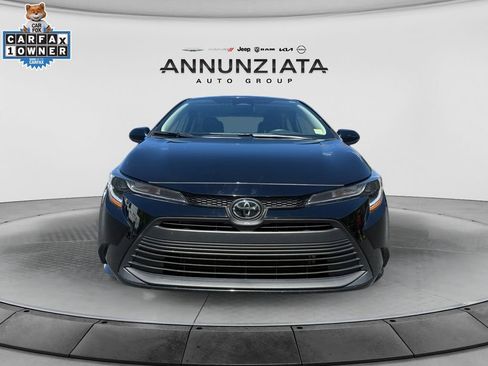 Used 2025 Toyota Corolla LE FWD image 8