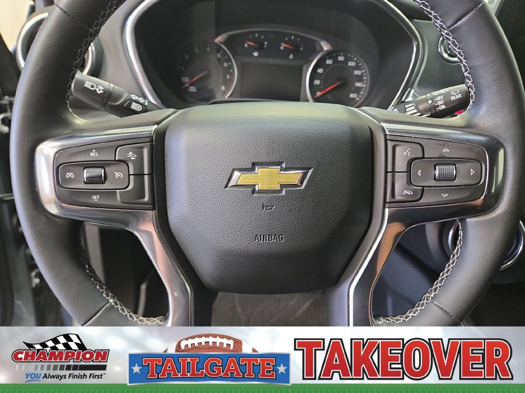 Used 2024 Chevrolet Blazer LT w/ Midnight/Sport Edition FWD image 18