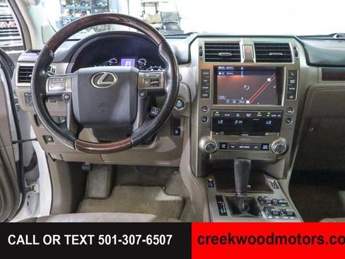 Used 2015 Lexus GX 460 Luxury AWD/4WD image 46
