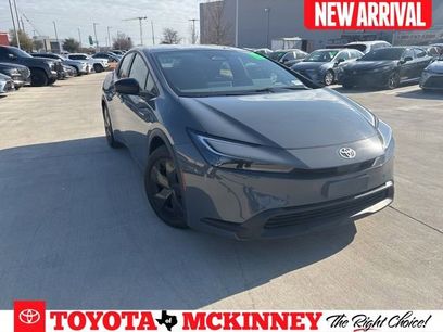Used 2025 Toyota Prius LE