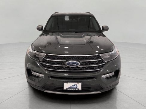 Used 2024 Ford Explorer XLT w/ Equipment Group 202A AWD/4WD image 13