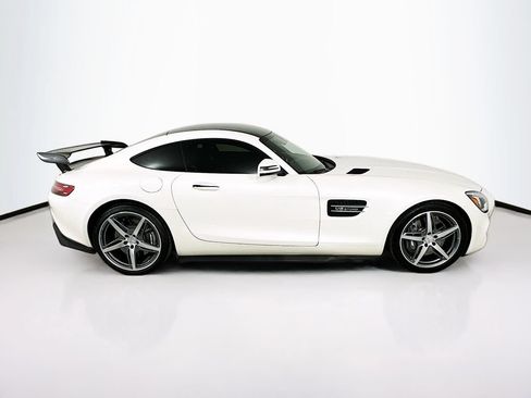 Used 2017 Mercedes-Benz AMG GT Coupe image 5