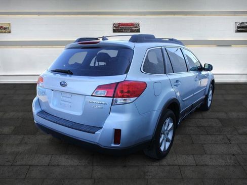 Used 2014 Subaru Outback 2.5i Limited image 7