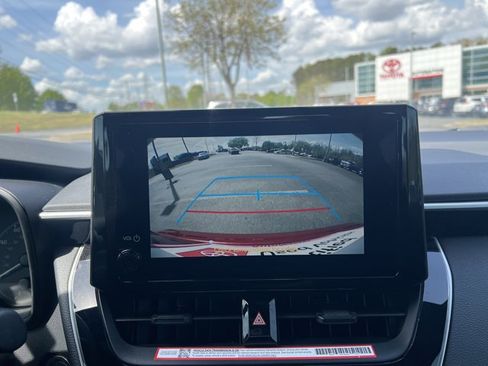 Used 2025 Toyota Corolla SE image 14