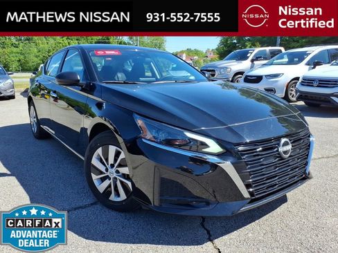 Certified 2025 Nissan Altima 2.5 S FWD image 1