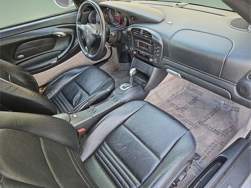 Used 2002 Porsche 911 Carrera image 17