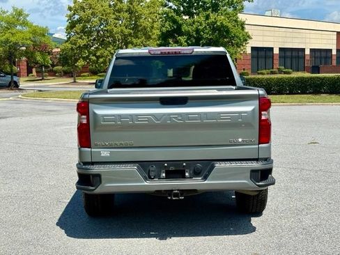 Used 2023 Chevrolet Silverado 1500 Custom AWD/4WD image 5