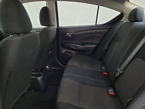 Used 2019 Nissan Versa SV FWD image 18