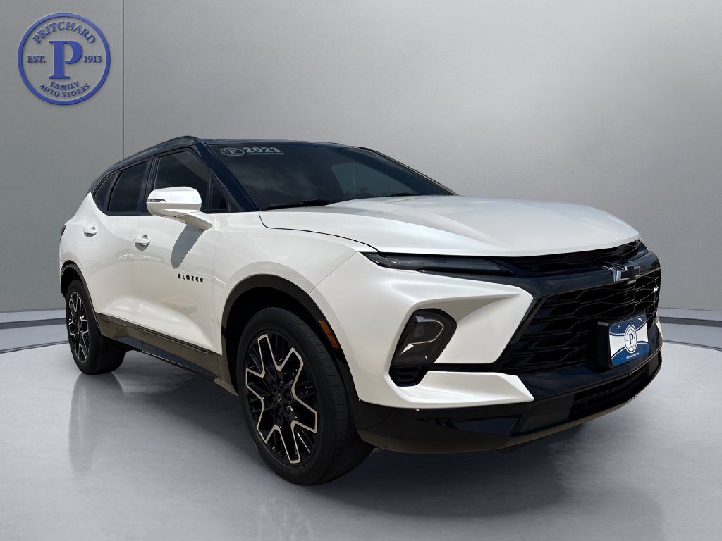 Used 2023 Chevrolet Blazer RS w/ Driver Confidence II Package AWD/4WD image 1