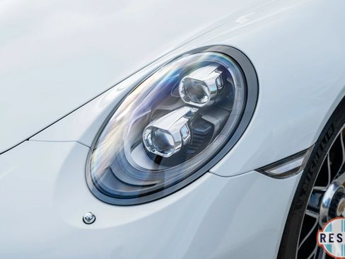 Used 2015 Porsche 911 Turbo S AWD/4WD image 22