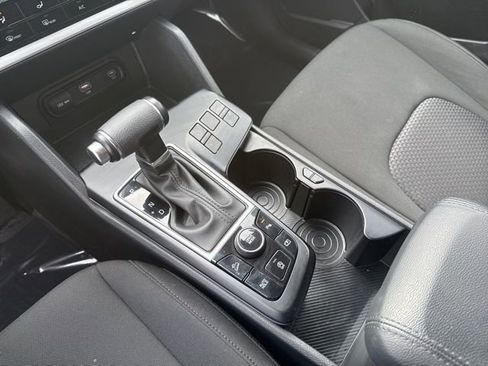 Used 2025 Kia Sportage LX image 26