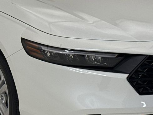 New 2026 Honda Accord LX image 5