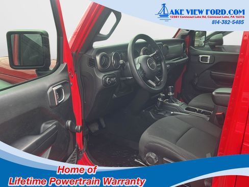 Used 2018 Jeep Wrangler Unlimited Sport AWD/4WD image 24
