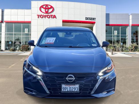 Used 2025 Nissan Altima 2.5 S FWD image 2