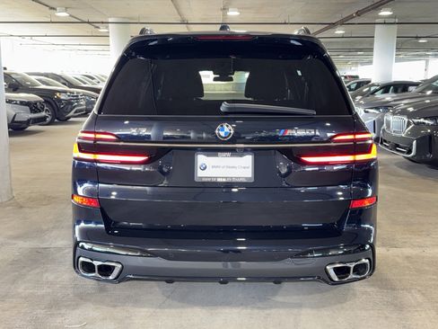 Used 2025 BMW X7 M60i AWD/4WD image 7