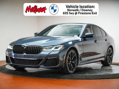 Used 2023 BMW 530e w/ M Sport Package RWD image 1