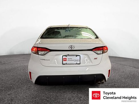 Certified 2025 Toyota Corolla SE image 5