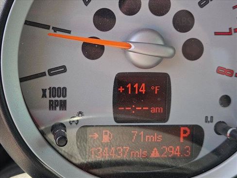 Used 2009 MINI Cooper Hardtop FWD image 9