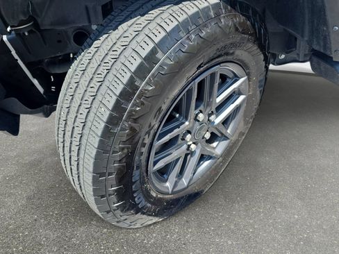 Used 2024 Jeep Wrangler Unlimited Sport AWD/4WD image 29