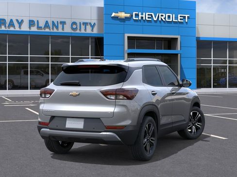 New 2026 Chevrolet TrailBlazer LT w/ LT Cold Weather Package FWD image 4