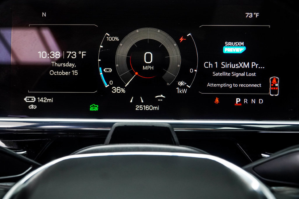 Used 2025 GMC Sierra EV Denali AWD/4WD image 42
