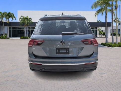 Certified 2023 Volkswagen Tiguan SE FWD image 6