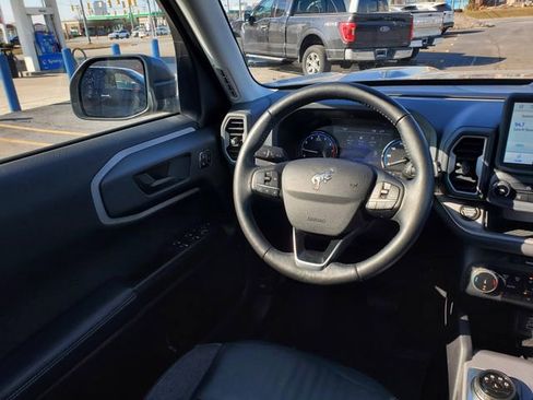 Used 2023 Ford Bronco Sport Outer Banks w/ Tech Package image 8