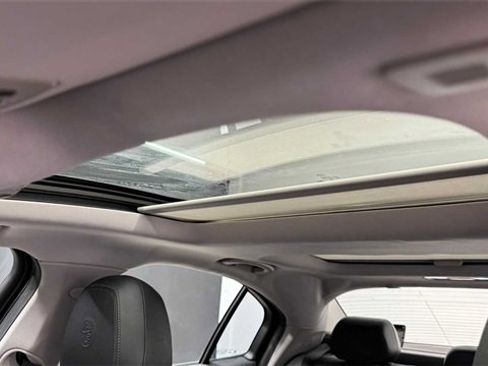 Used 2019 Alfa Romeo Giulia w/ Quick Order Package 22K Sport image 24