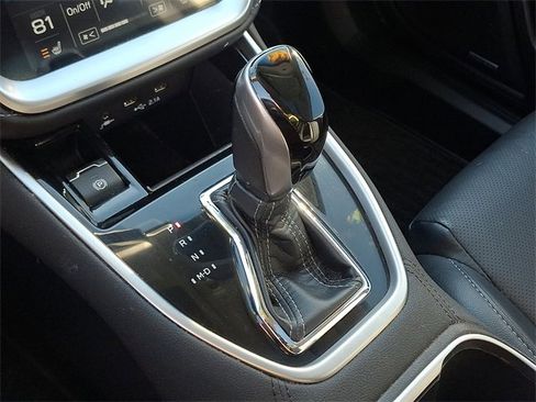 Used 2021 Subaru Outback Limited XT w/ Popular Package #2 image 16