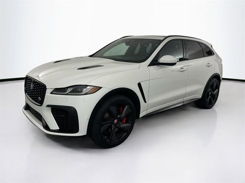 Used 2023 Jaguar F-PACE SVR image 1