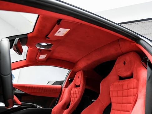 Used 2023 Ferrari 812 Competizione RWD image 35