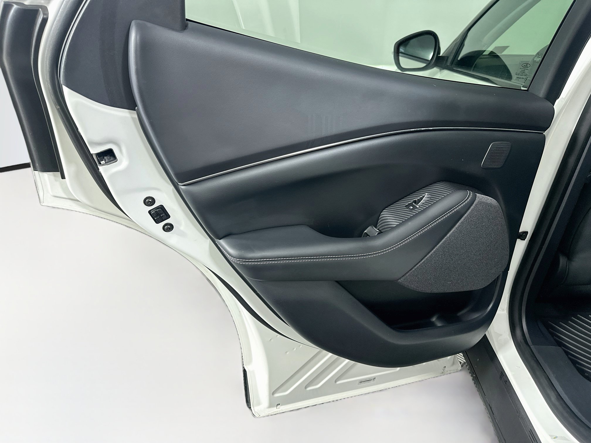 Used 2023 Ford Mustang Mach-E Premium RWD image 28