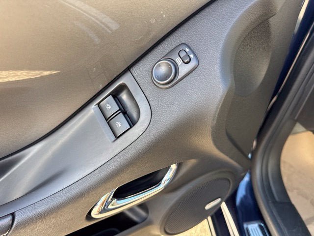 Used 2011 Chevrolet Camaro SS w/ RS Package RWD image 9