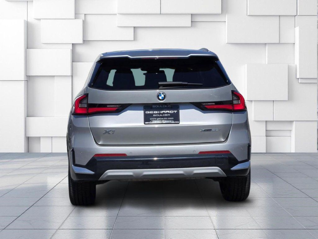 Used 2023 BMW X1 xDrive28i w/ Convenience Package AWD/4WD image 6