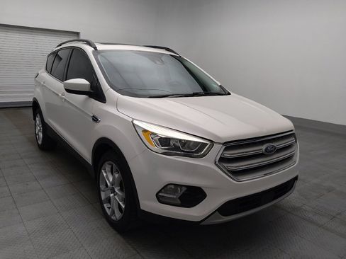Used 2018 Ford Escape SEL w/ Ford Safe & Smart Package AWD/4WD image 13