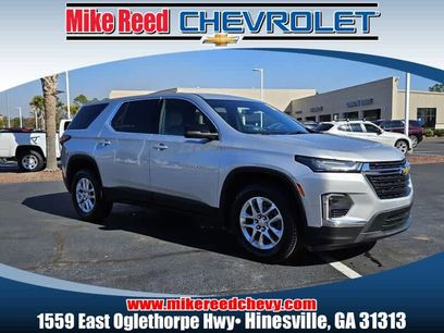 Used 2022 Chevrolet Traverse LS
