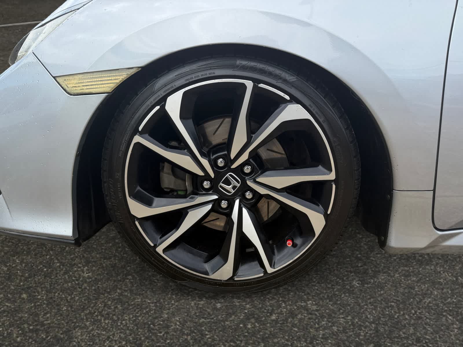 Used 2018 Honda Civic Si image 9