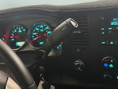 Used 2011 Chevrolet Silverado 1500 LT w/ All-Star Edition AWD/4WD image 12