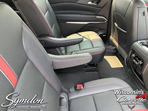 Used 2026 Chevrolet Traverse RS w/ LPO, Floor Liner Package AWD/4WD image 24
